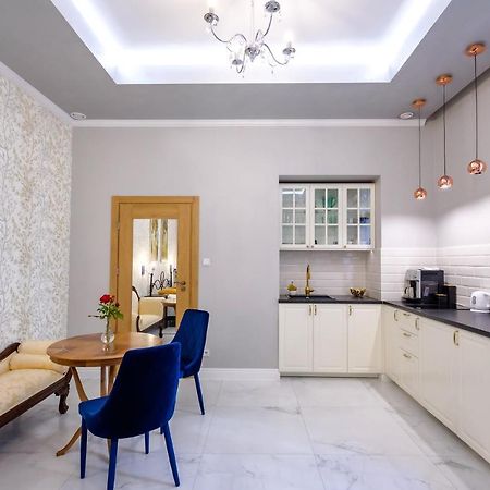 Wrona Apartamenty De Luxe Kraków Zewnętrze zdjęcie