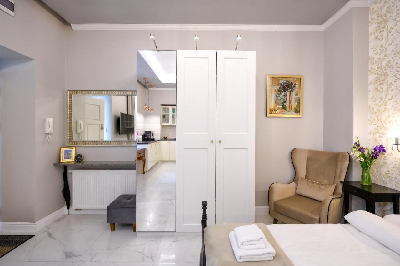 Wrona Apartamenty De Luxe Kraków Zewnętrze zdjęcie